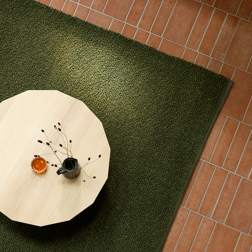 Bond Moss Rug