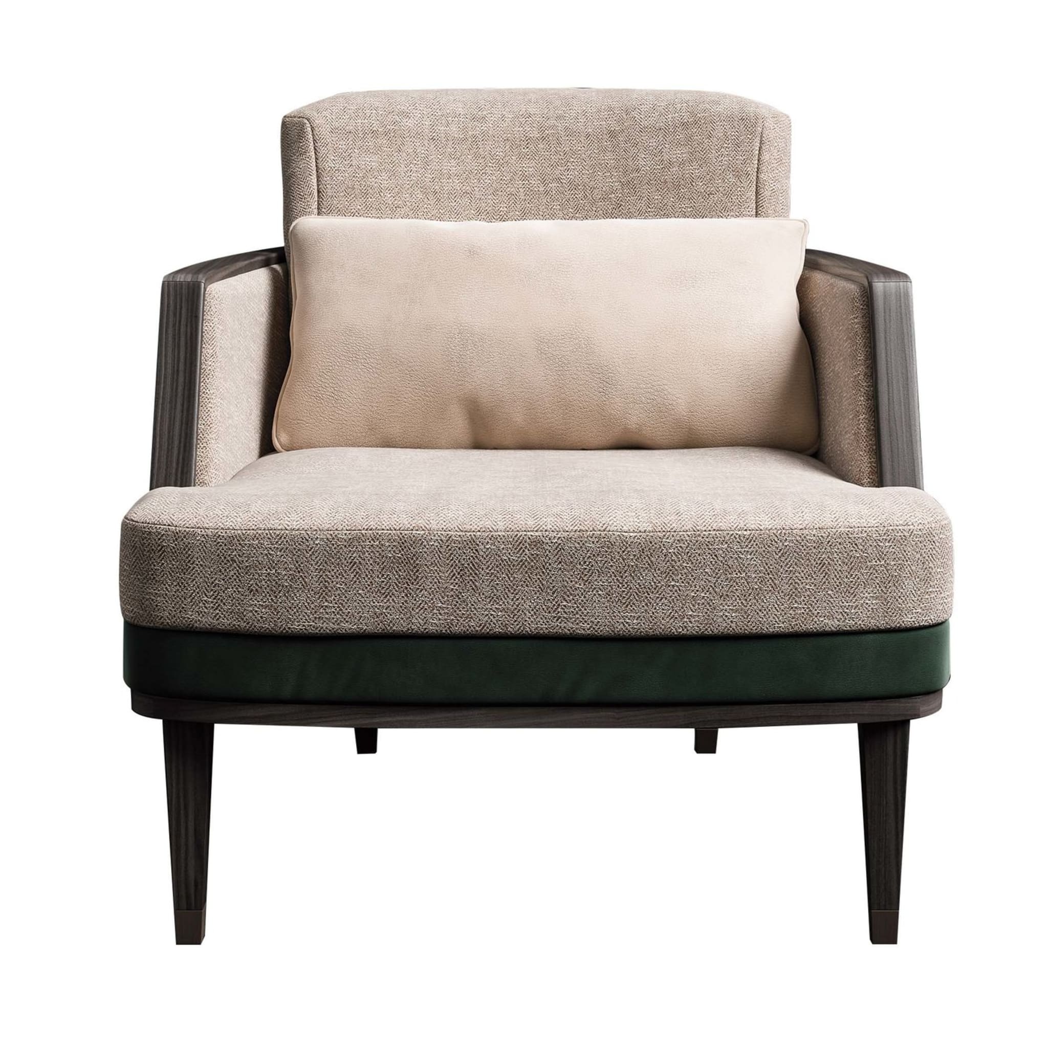 Stylish Armchair Crafted in Italy