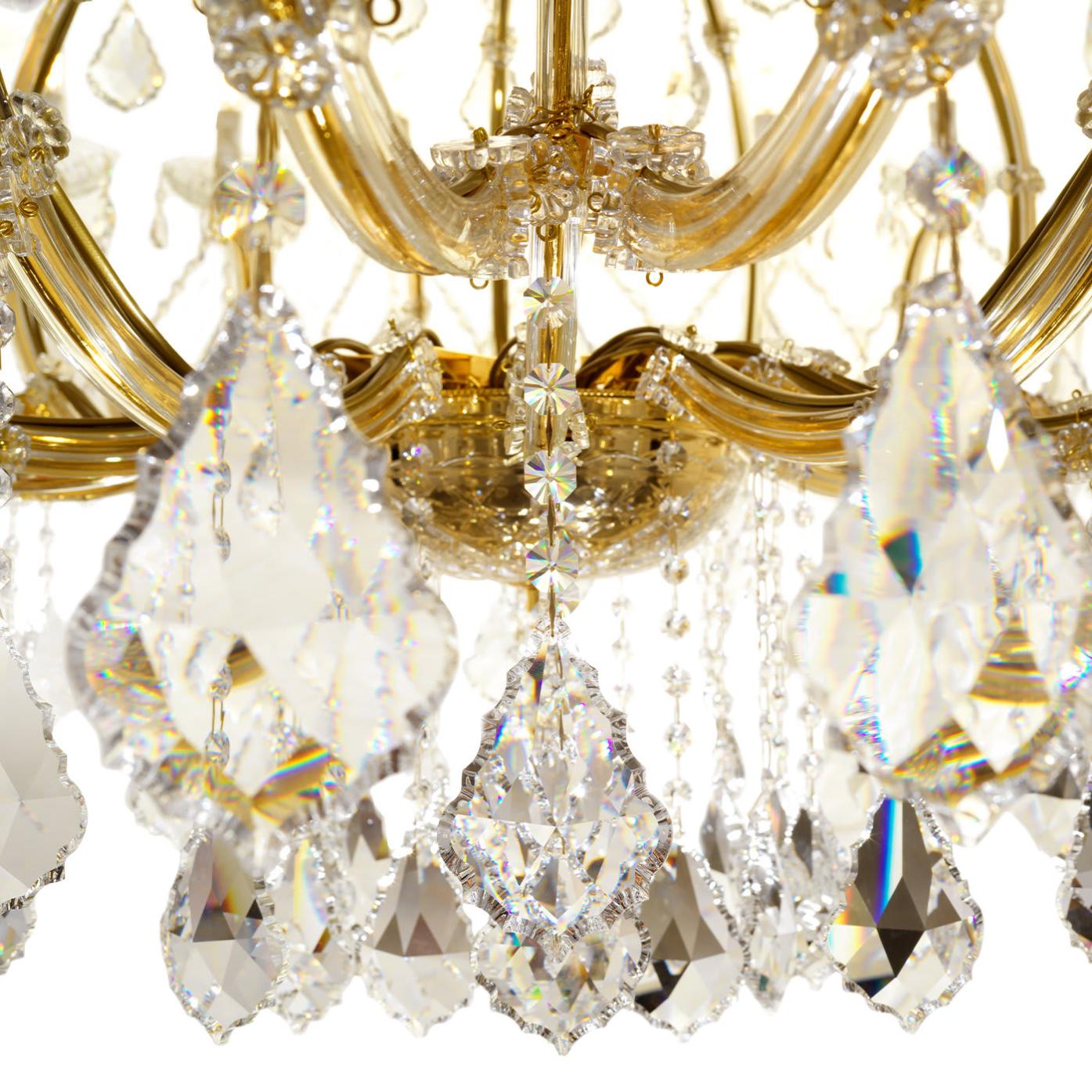 Mariateresa Gold Chandelier with Crystal Pendants