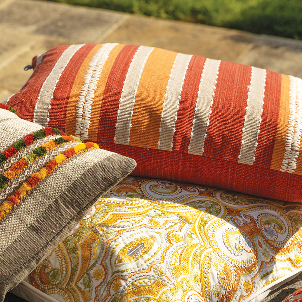 Naraya Spice 60 × 40 Cushion