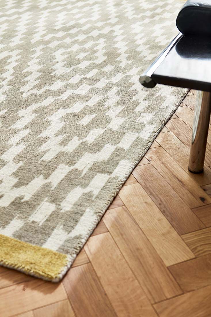 Uteki Slate 23604 Rug