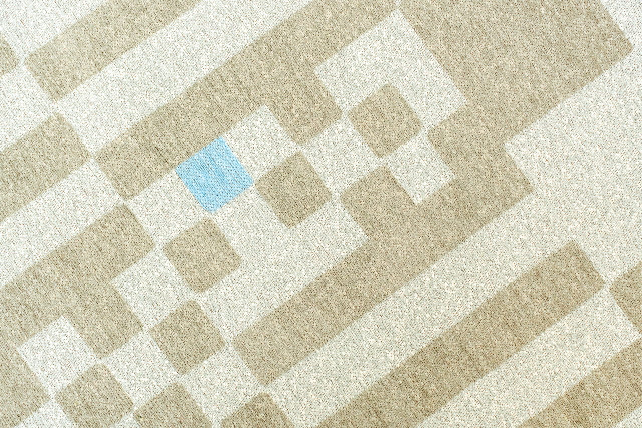 Chess Greyhound Rug | Size: 240 × 340 cm
