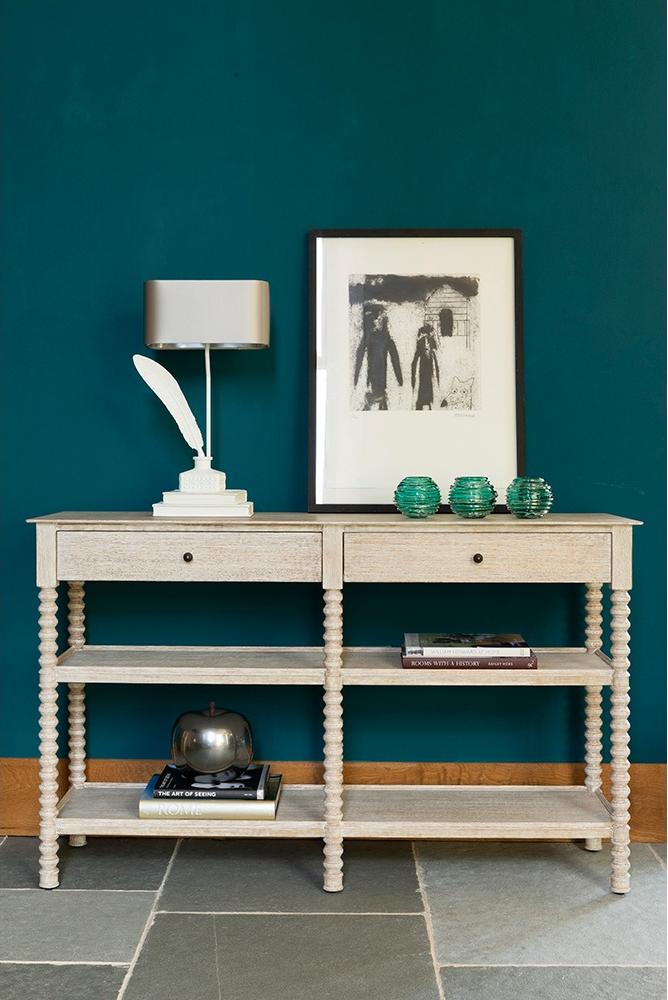 Tom Table Lamp Chalk Finish
