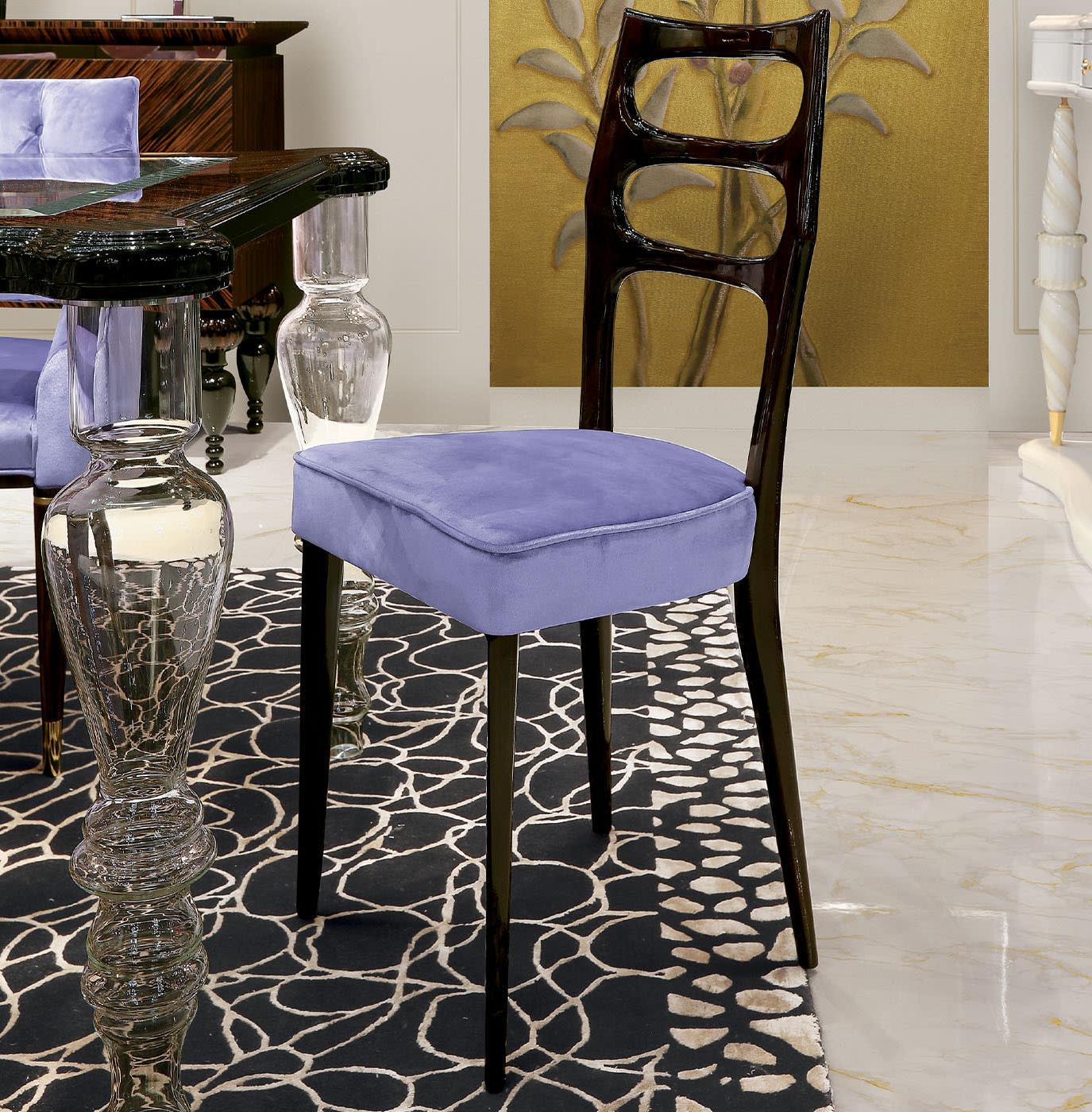 High-Gloss Brown Finish Chair