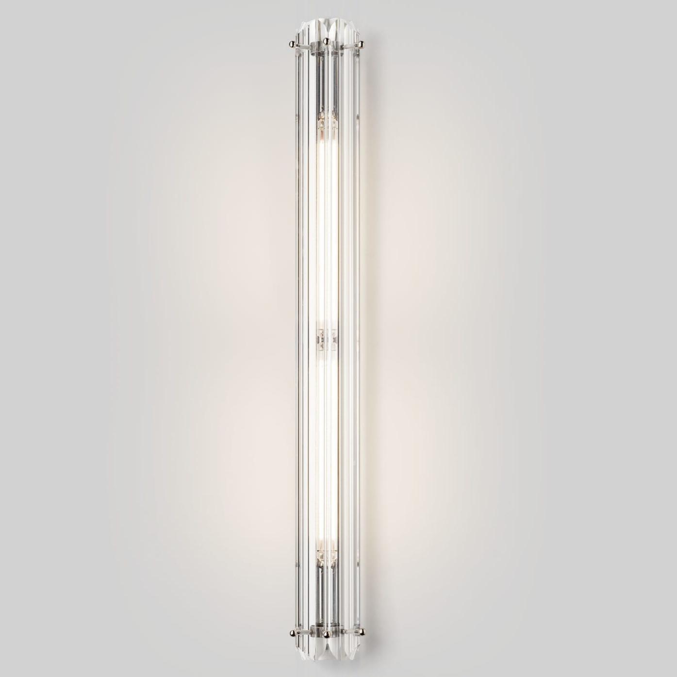 Minimalist Wall Sconce with Trihedron Glass Elements