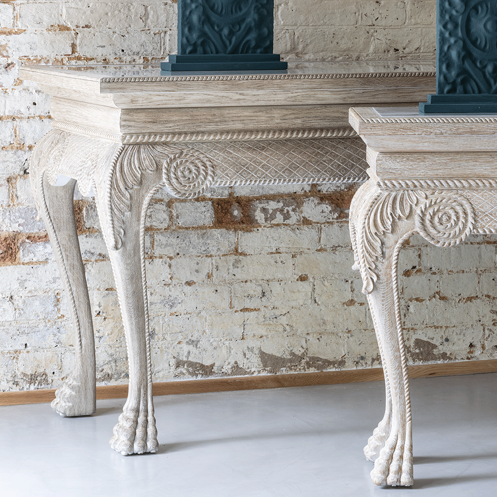 York Mini Console Venetian White Oak