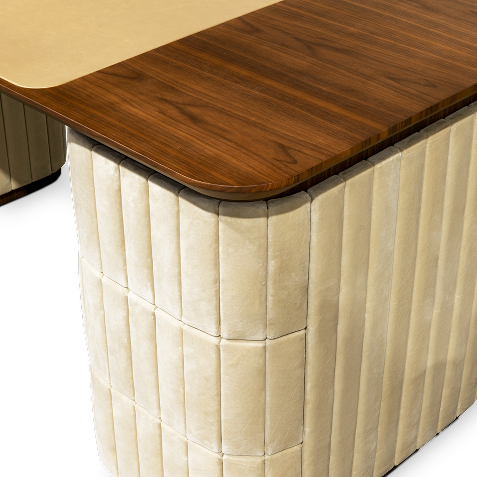 Ellis Desk