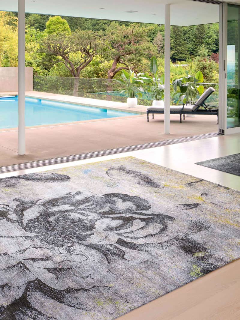 Flowers Hand-Woven Rug