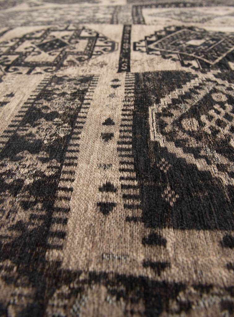 Vodkarambar Rug