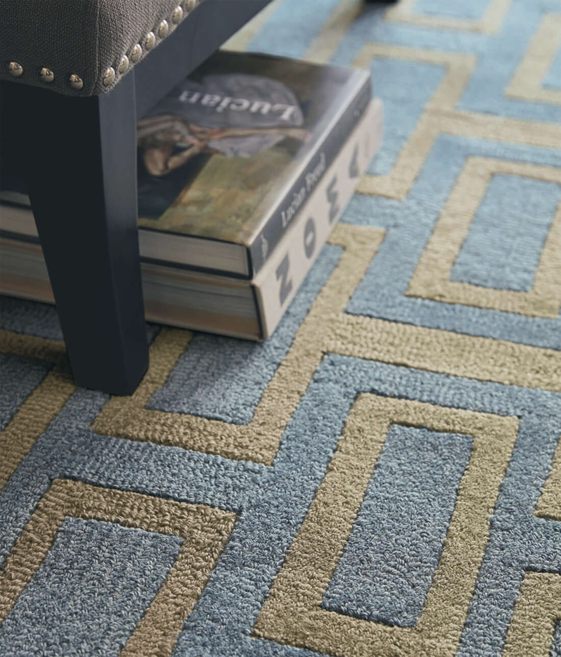 Intaglio Blue 37208 Rug