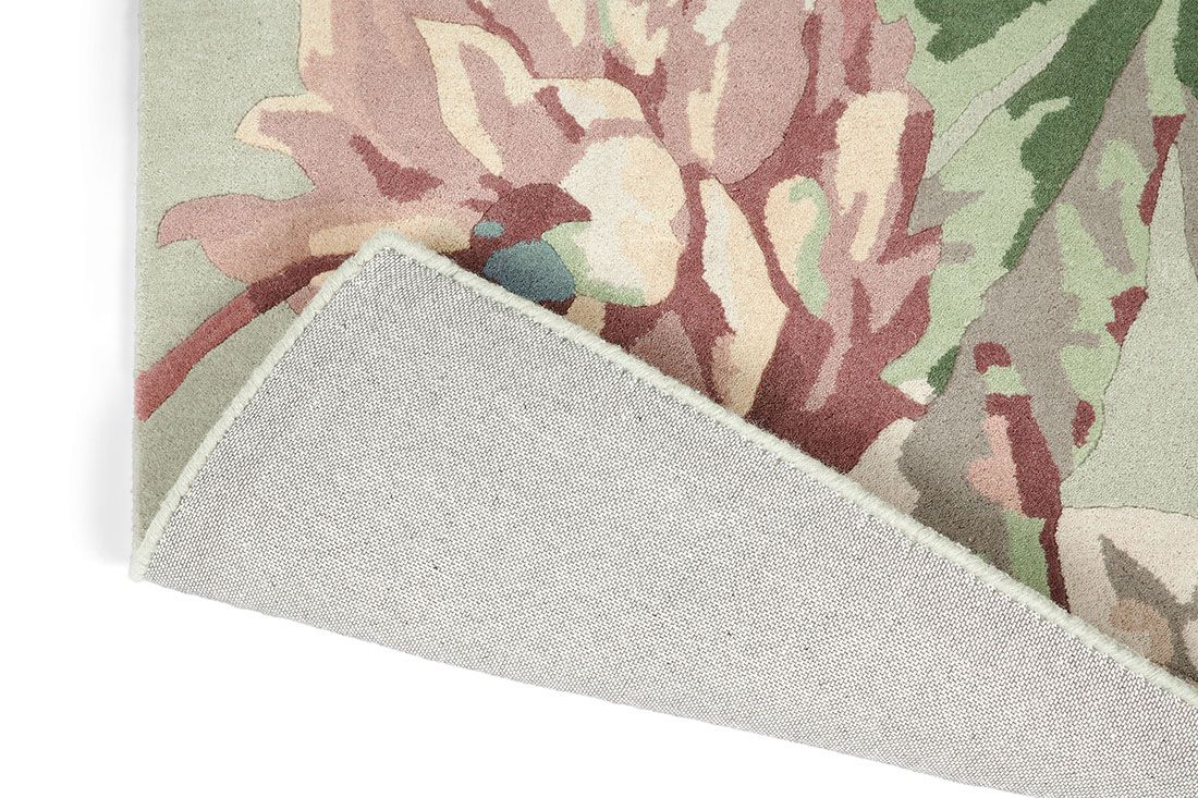 Dahlia and Rosehip Mulberry 50607 Rug | Size: 250 x 350 cm