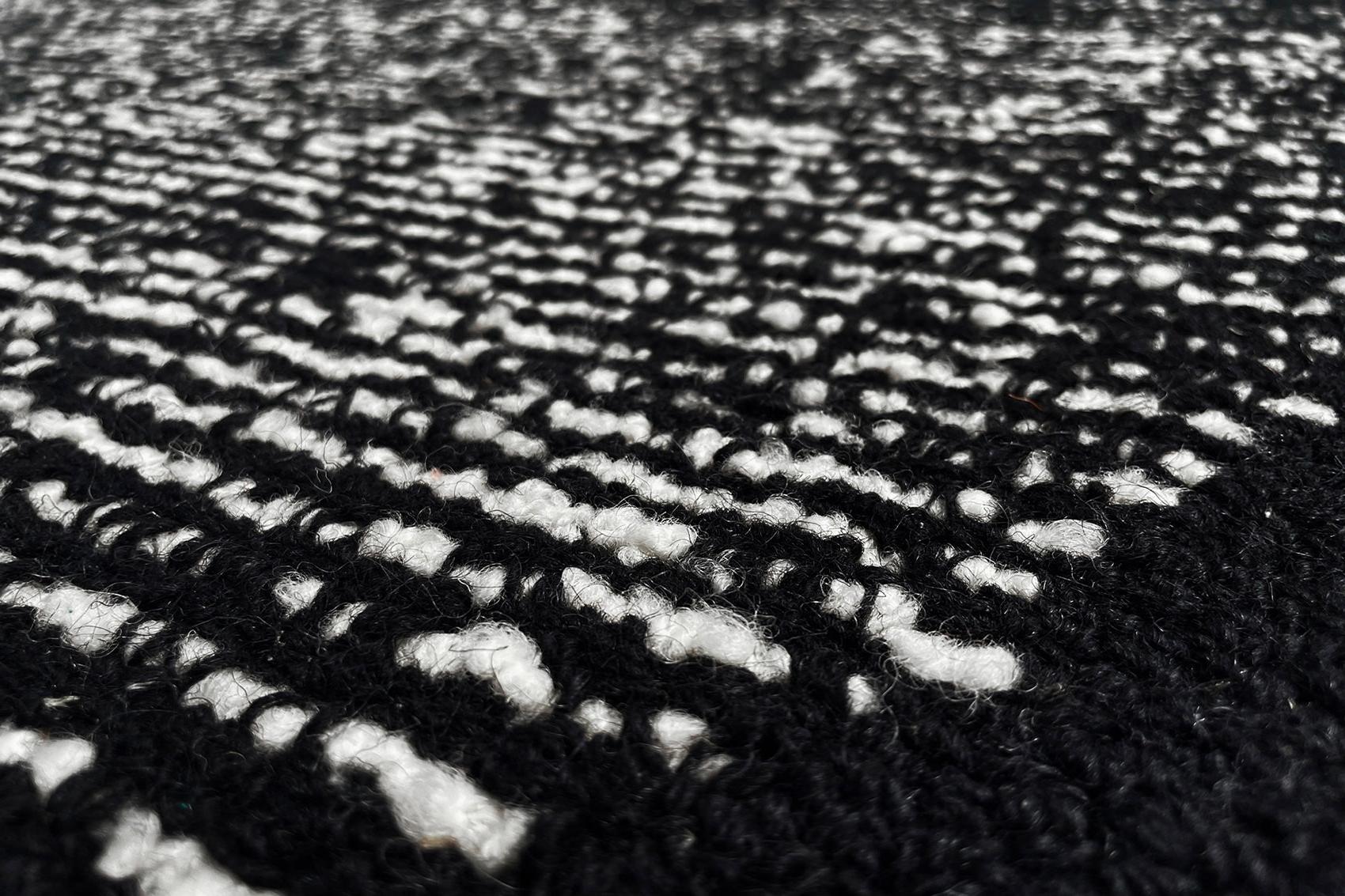 Cocoon 2 Black & White Rug