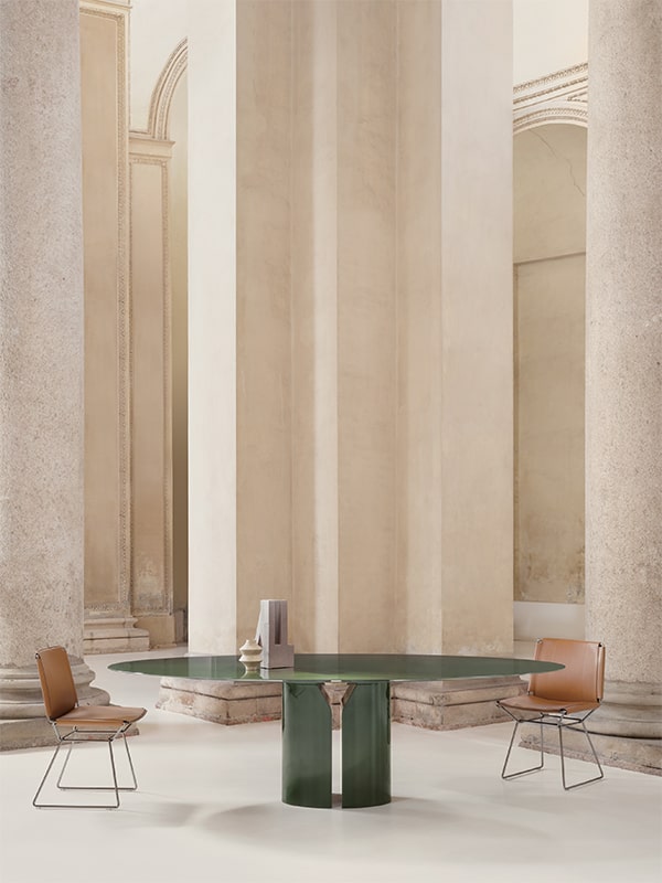 NVL Table | Structure: Gloss Lacquered - English Green | Tabletop: Gloss Lacquered - English Green