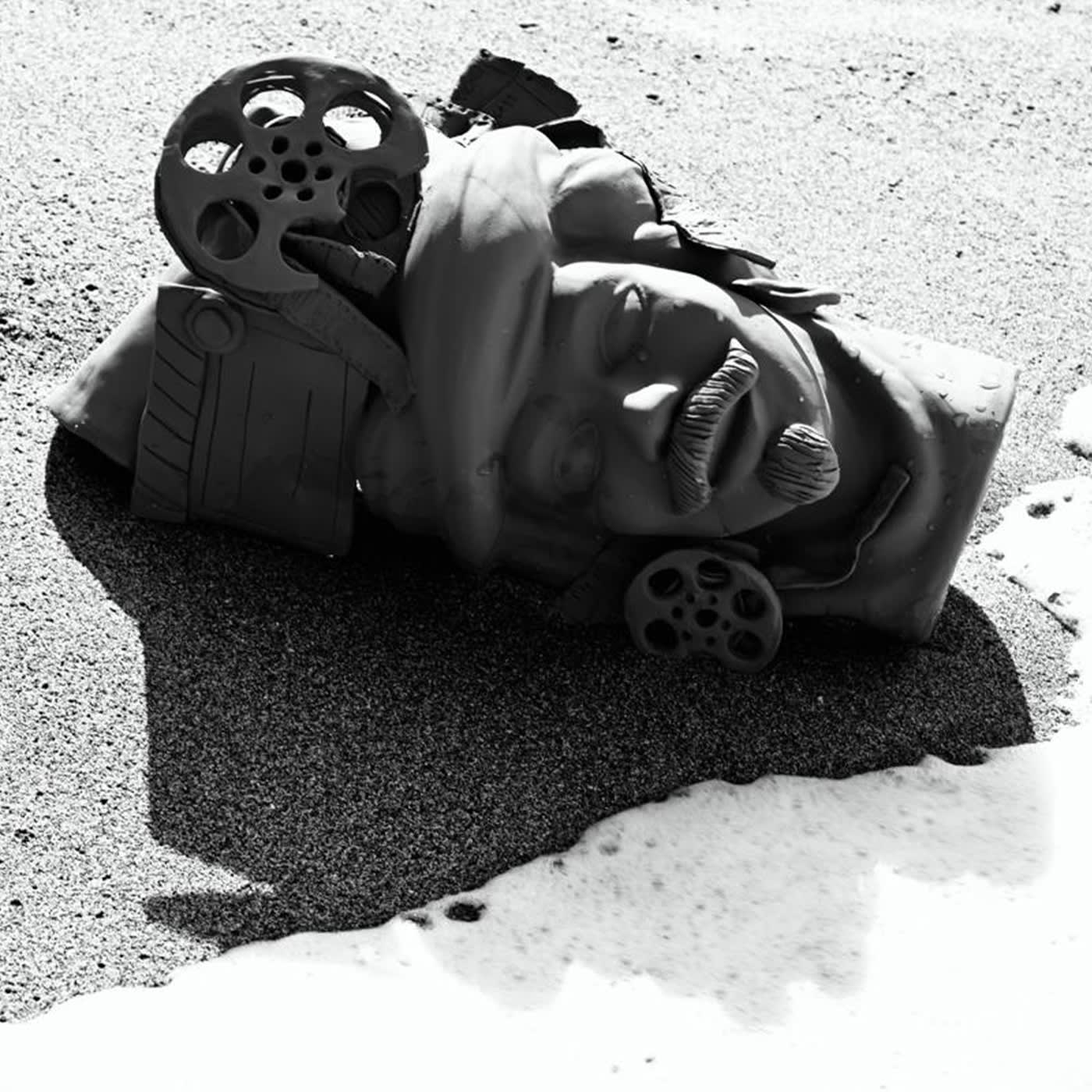 Grey Matte Moor's Sculpture