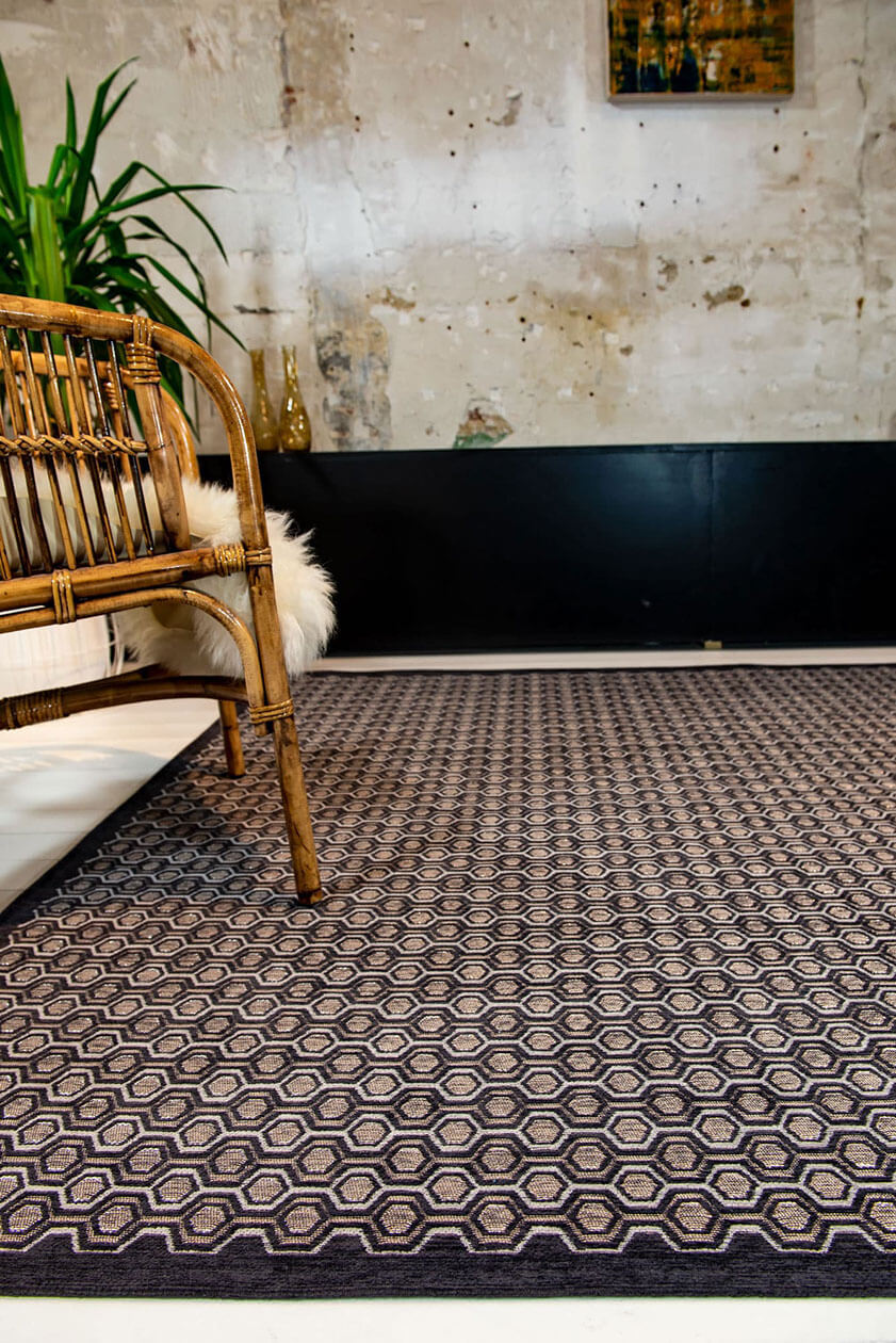 Nuovo 9015 Cromo Rug | Size: 240 x 340 cm