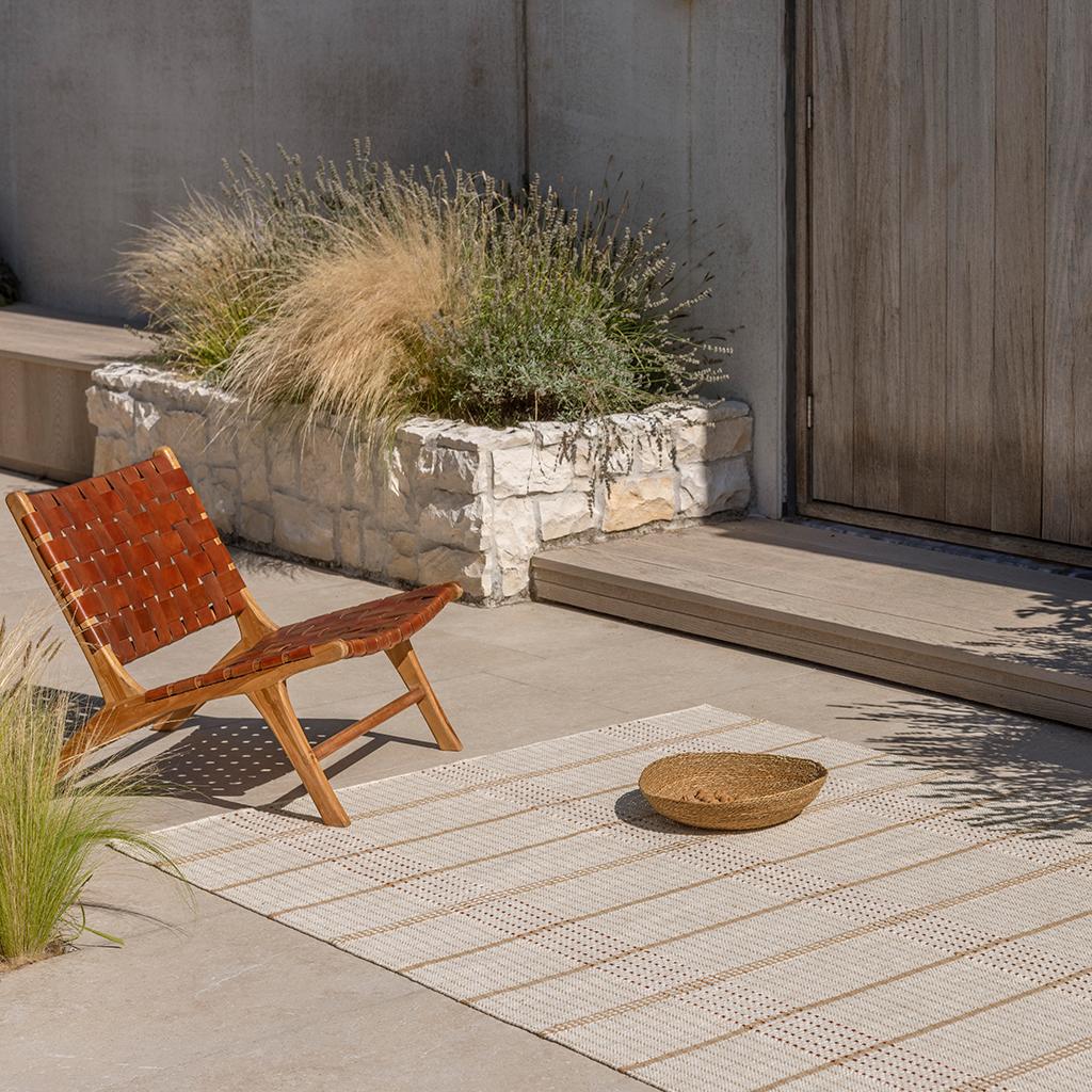 Zona Terra Stitch Outdoor Rug