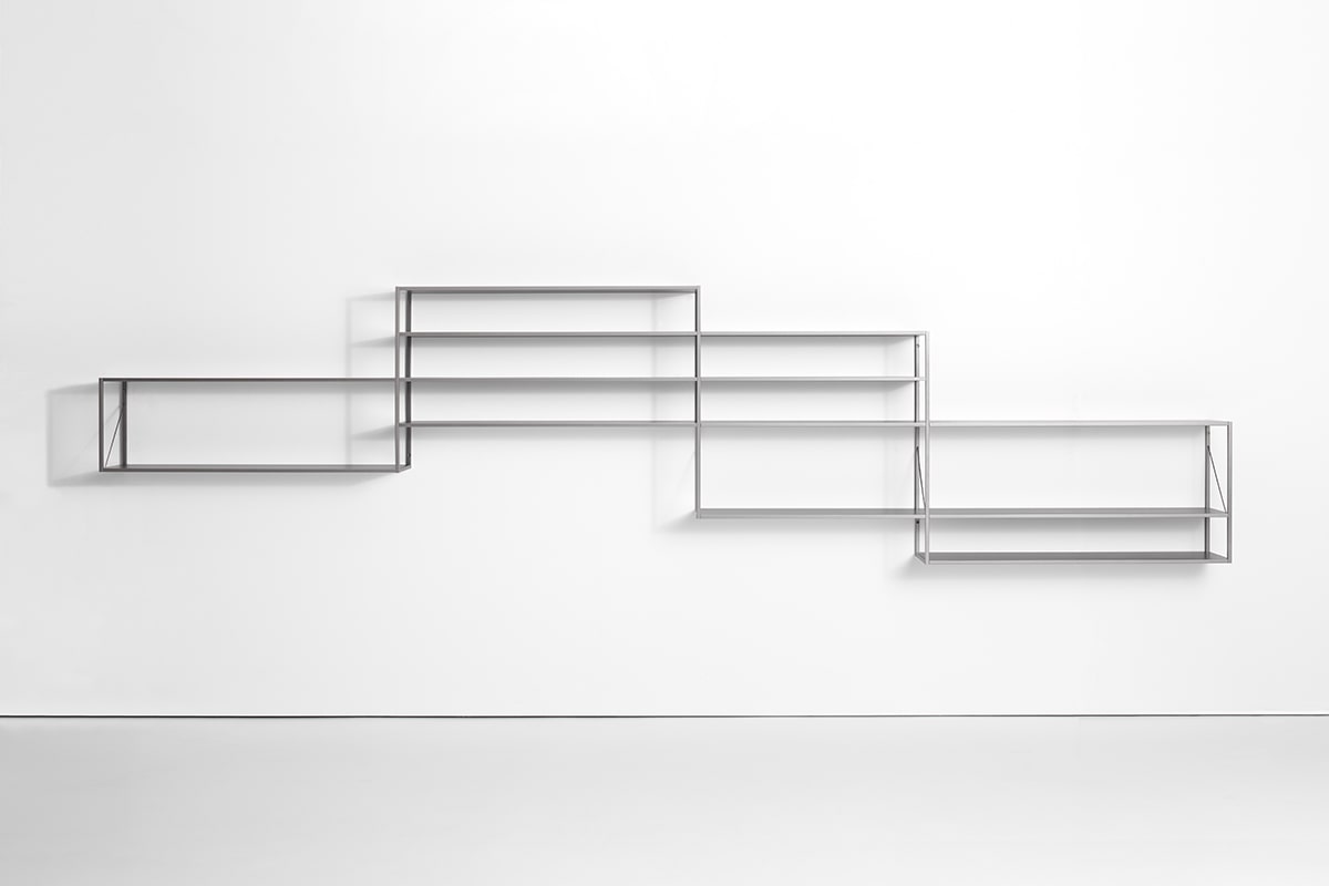 Minima Sketch Shelving System | Configuration: Composition S-5 L458 D33 H110 cm