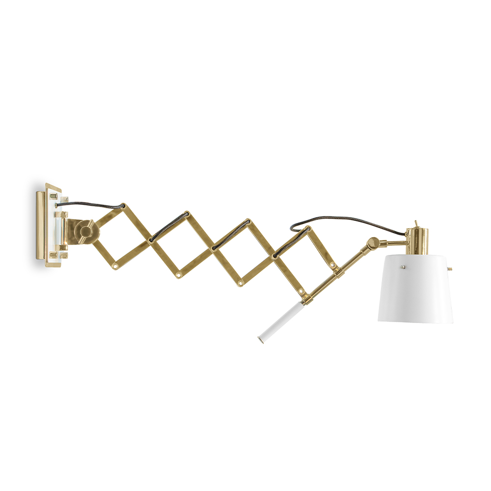 Brass Player Wall Lamp