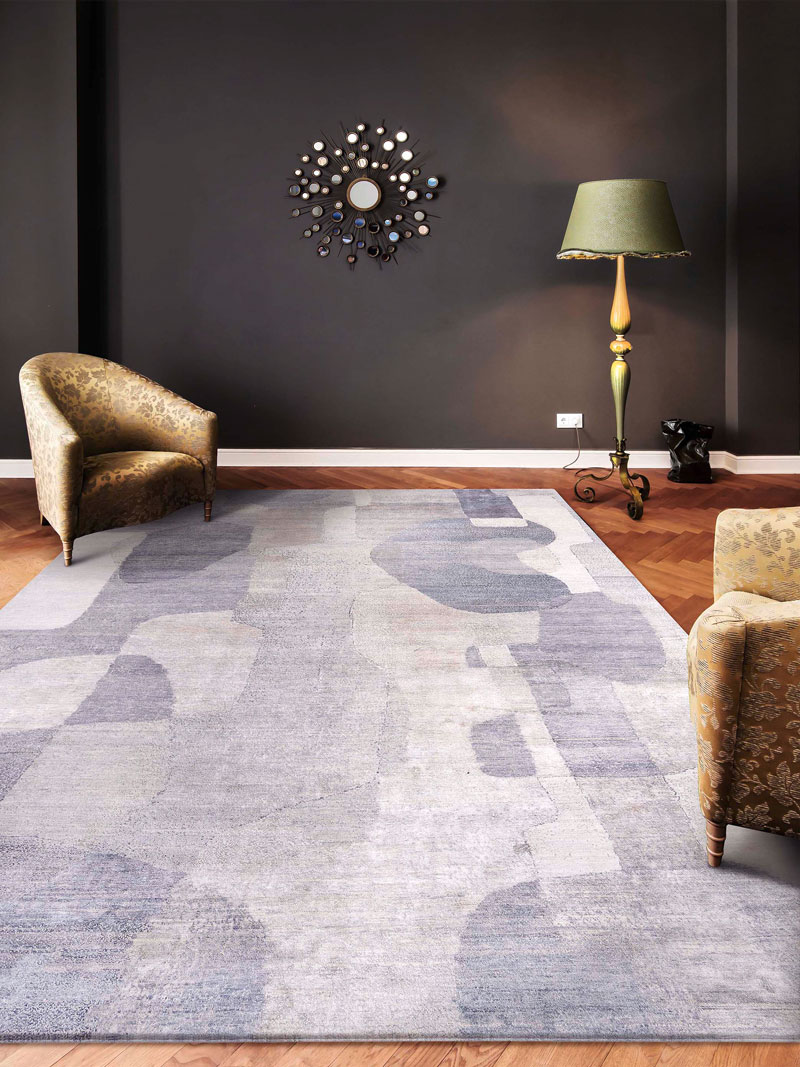 Silver Blue Luxury Rug