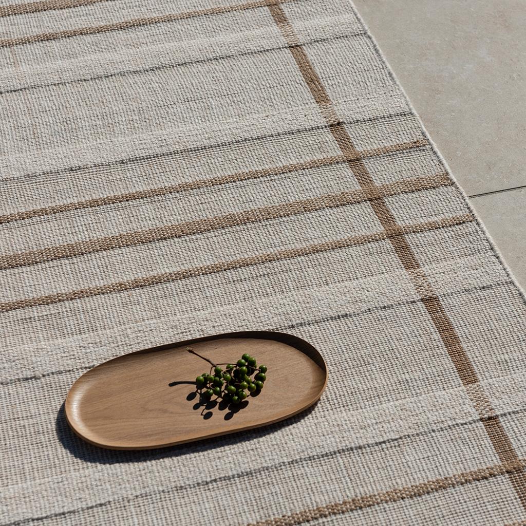 Zona Sesame Line Outdoor Rug