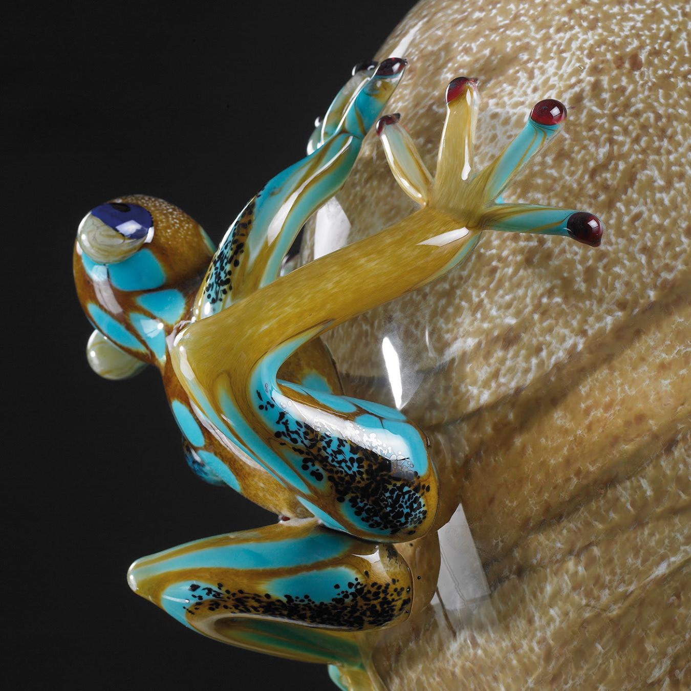 Glass Egg with Frog Motif