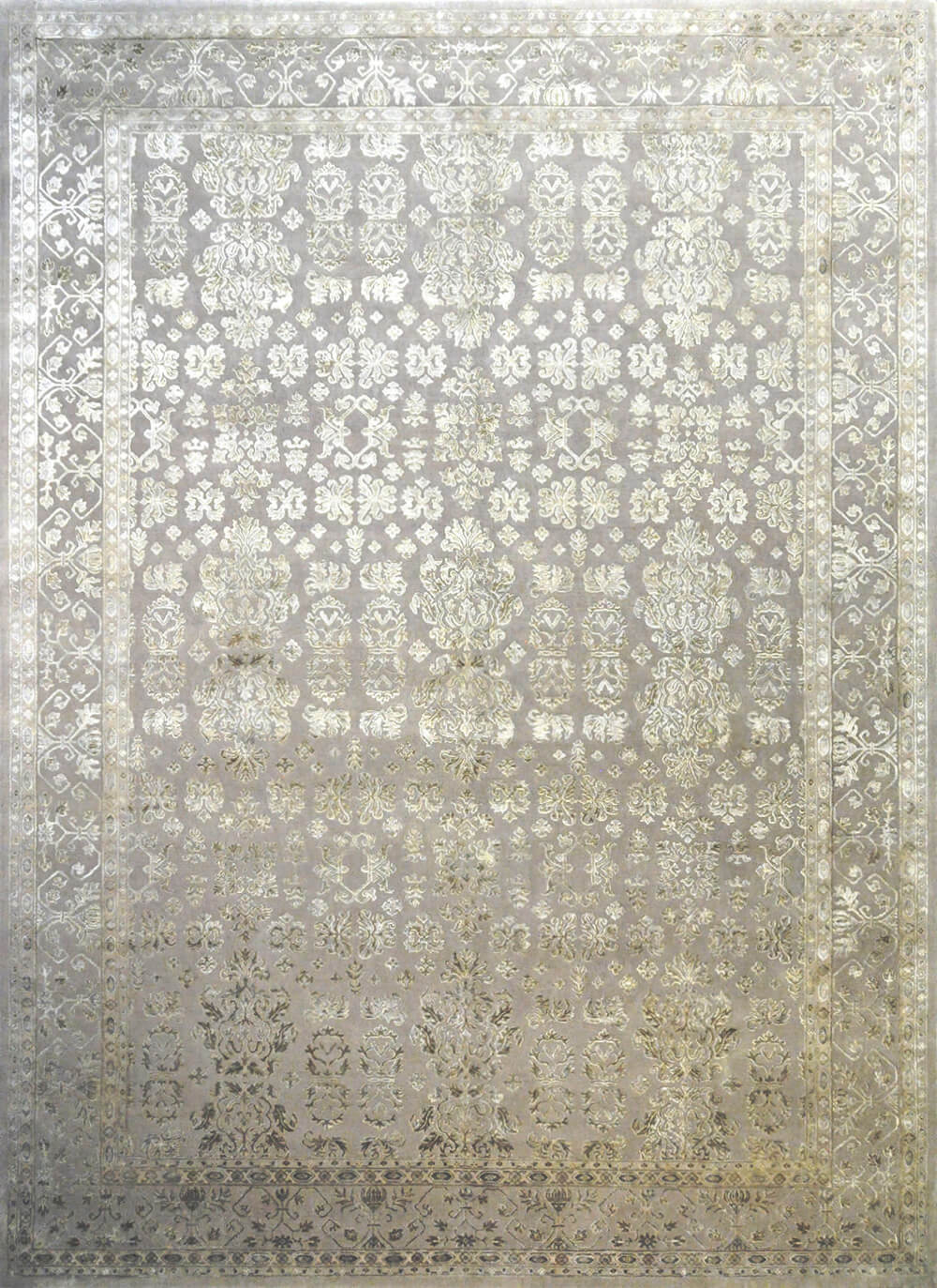 Ekta Rug | Size: 270 x 360 cm
