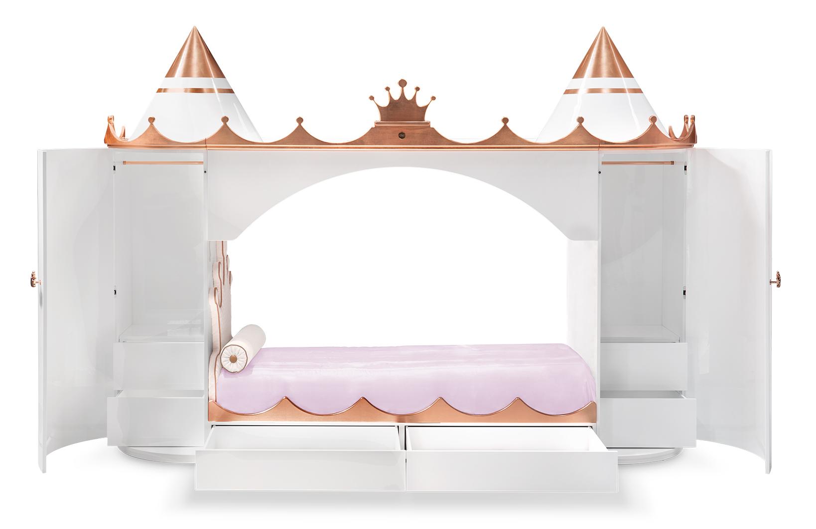 Grand Castle Bed