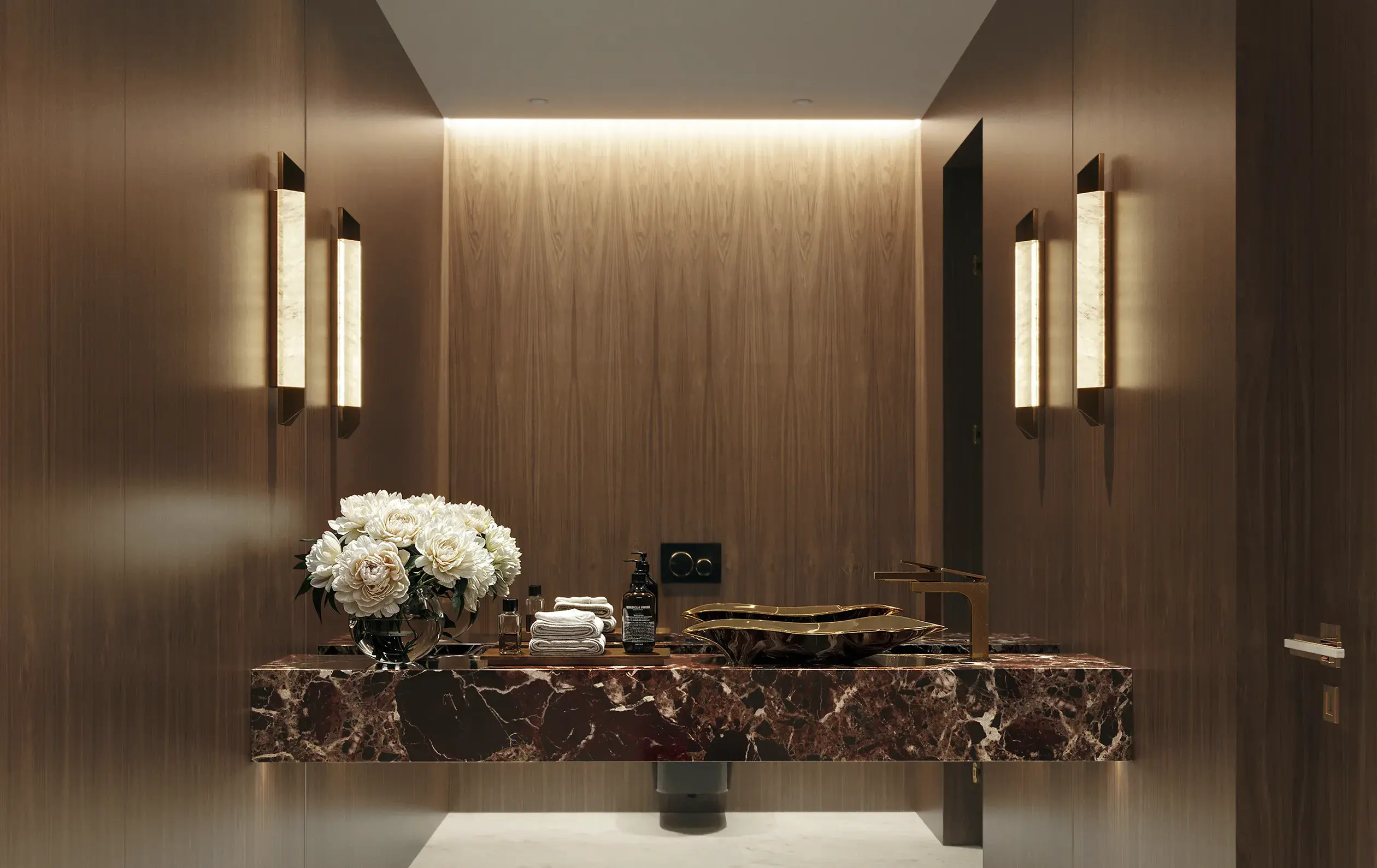 Spear Wall Lamp - 1