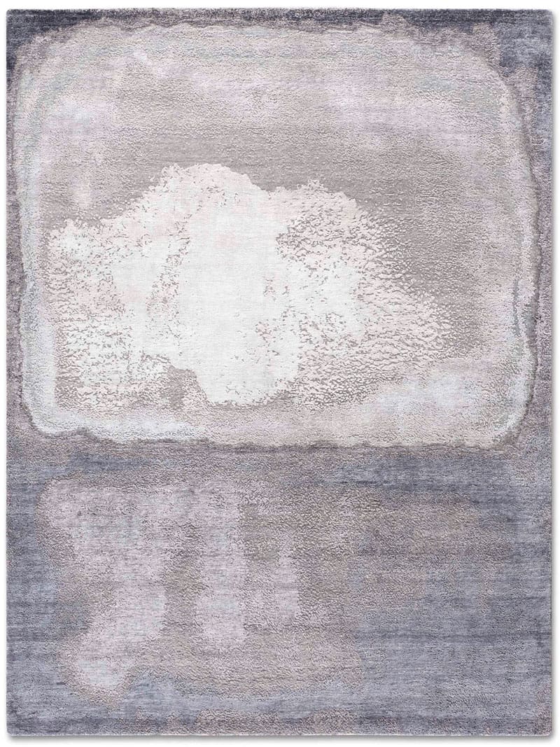 White Silver Luxury Rug