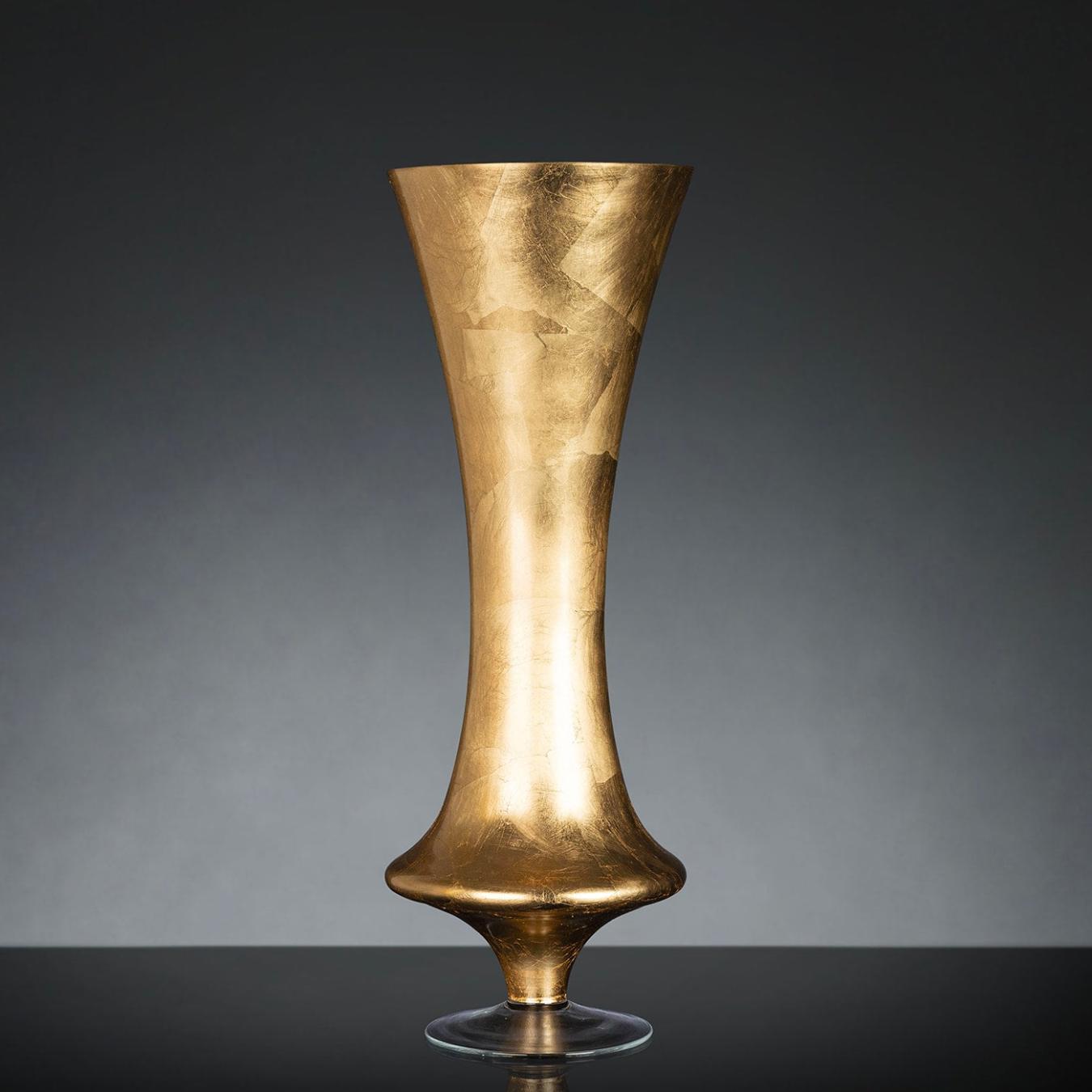 Silvia Crafted Vase
