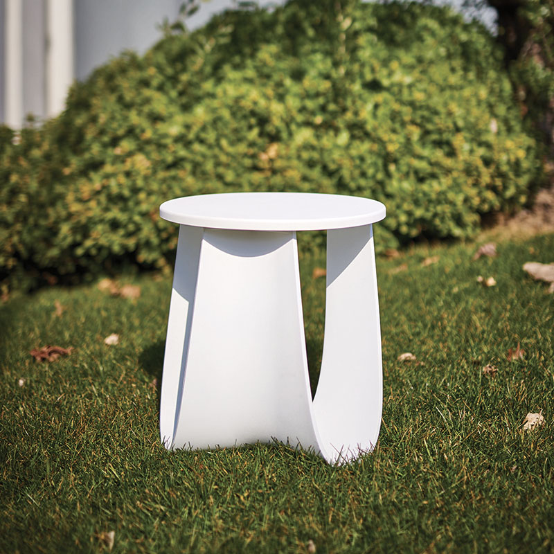 SAG Stool | Indoor / Outdoor: Outdoor | Structure: White Polyurethane | Tabletop: White Polyurethane