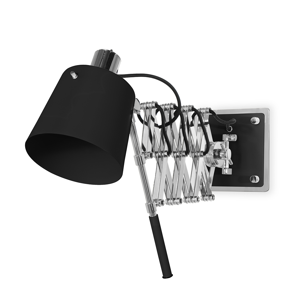 Brass Player Wall Lamp
