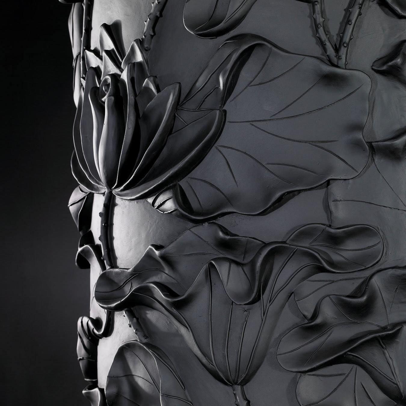 Lotus Obice Large Sculpted Vase