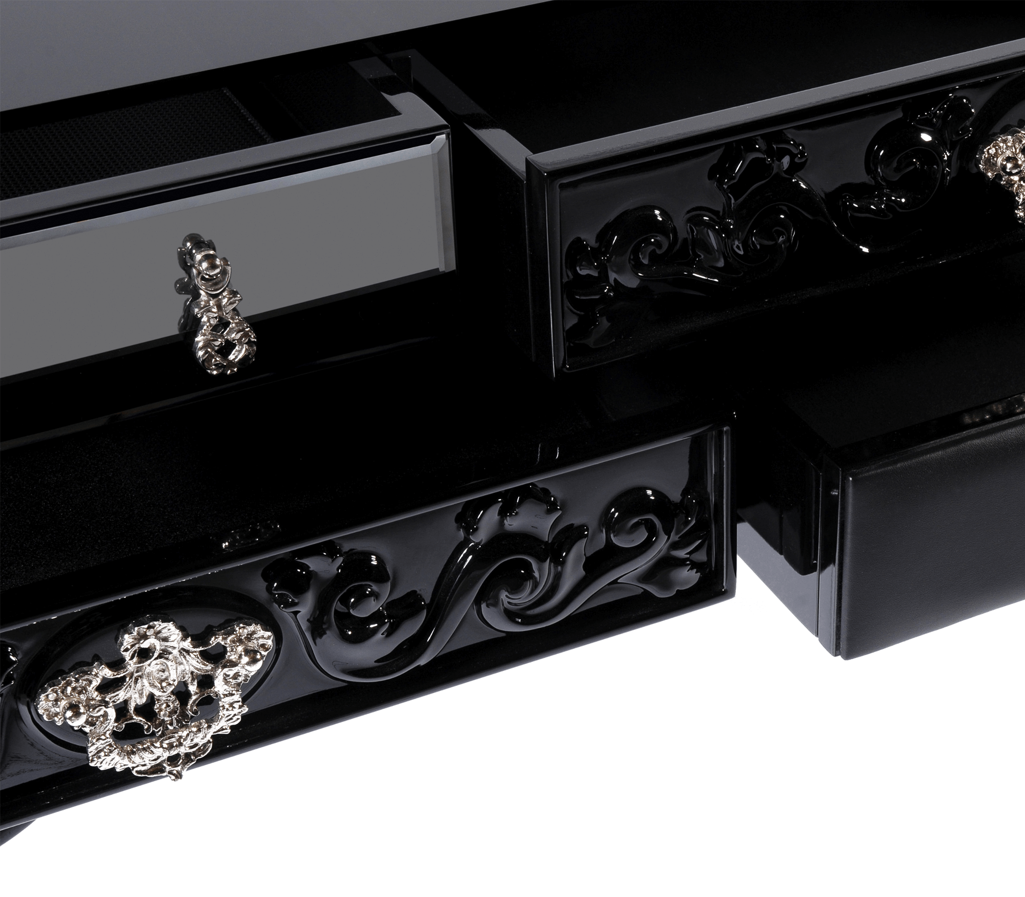 Windsor Luxury Console