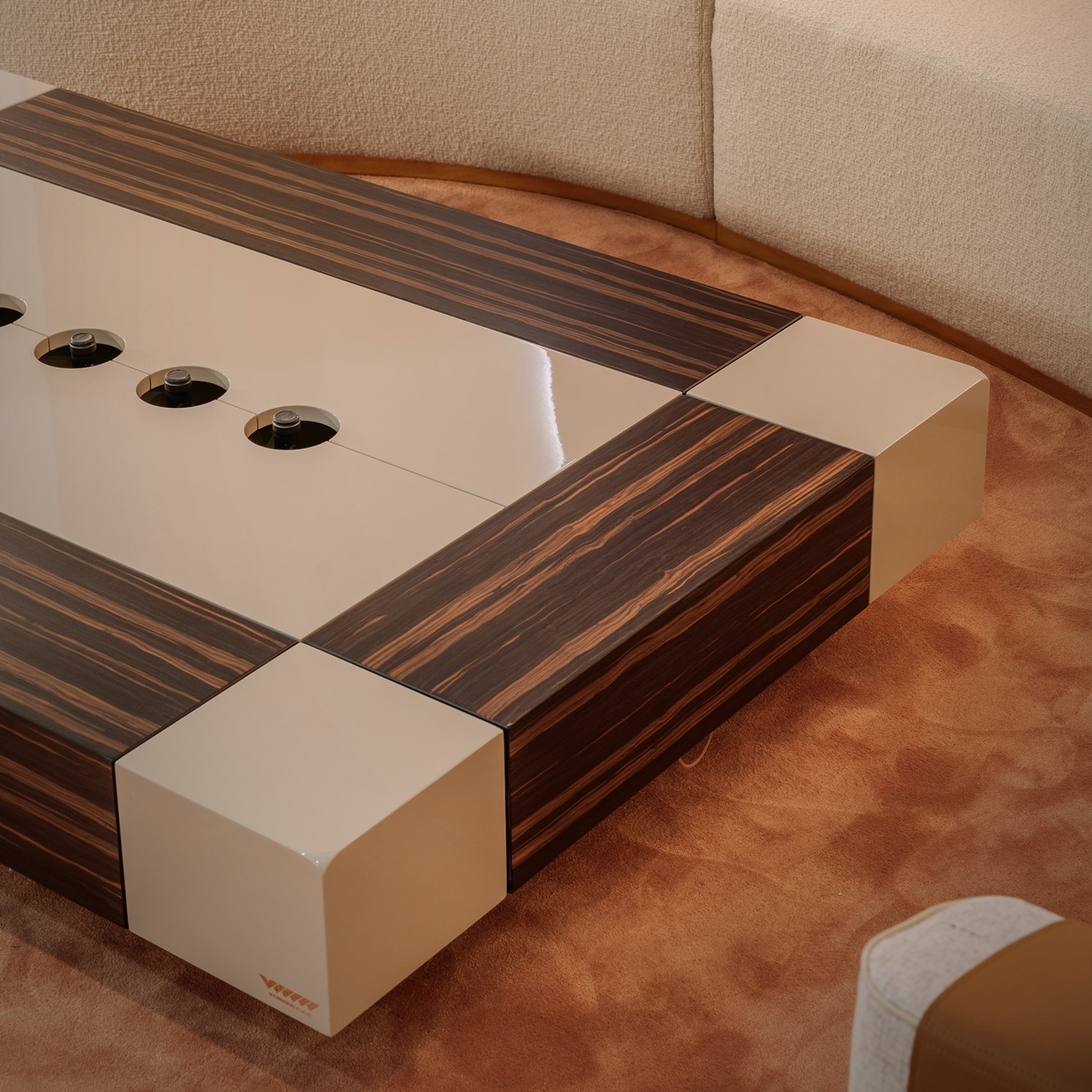 Elegance Coffee Table