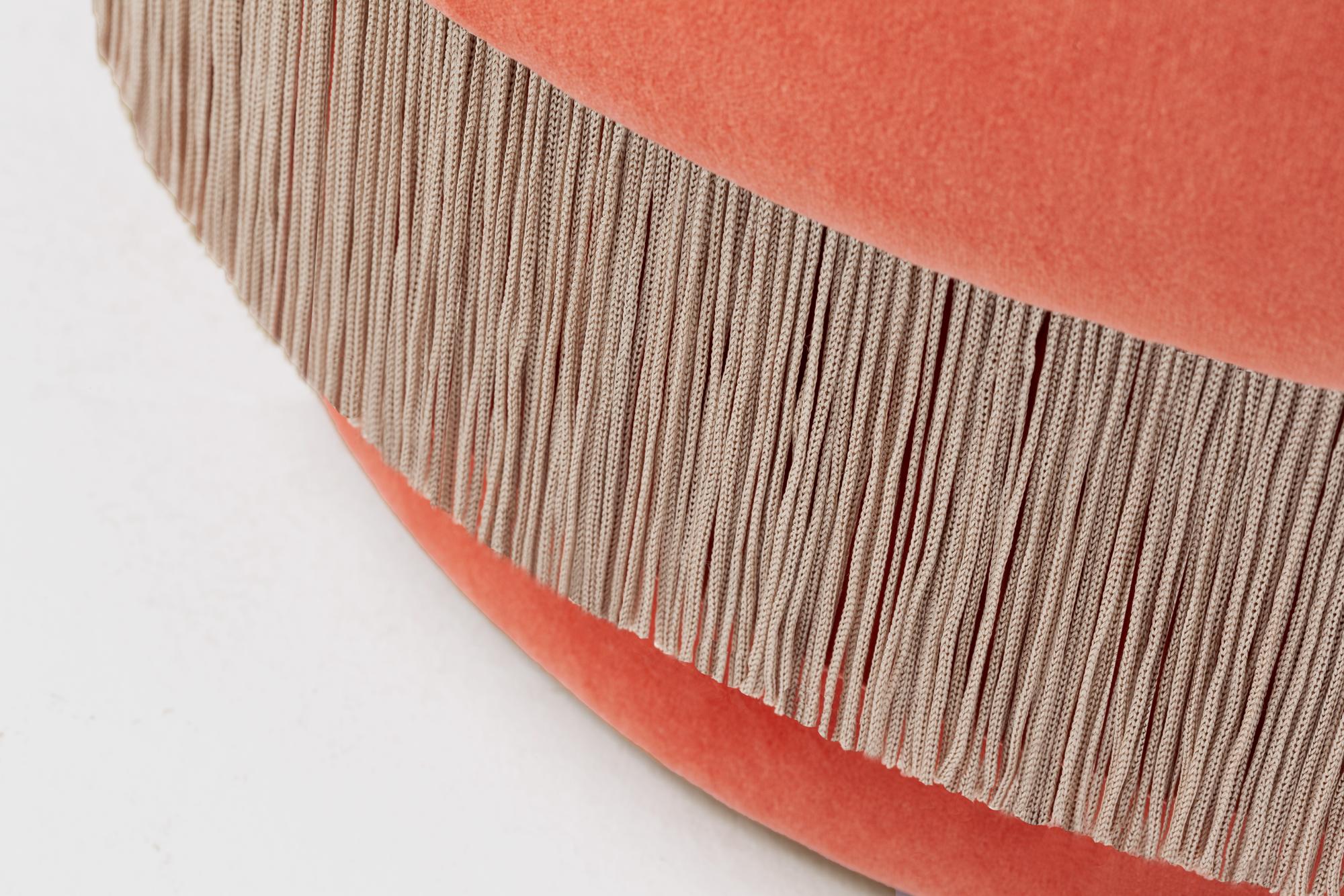 La Folie Red Pouf