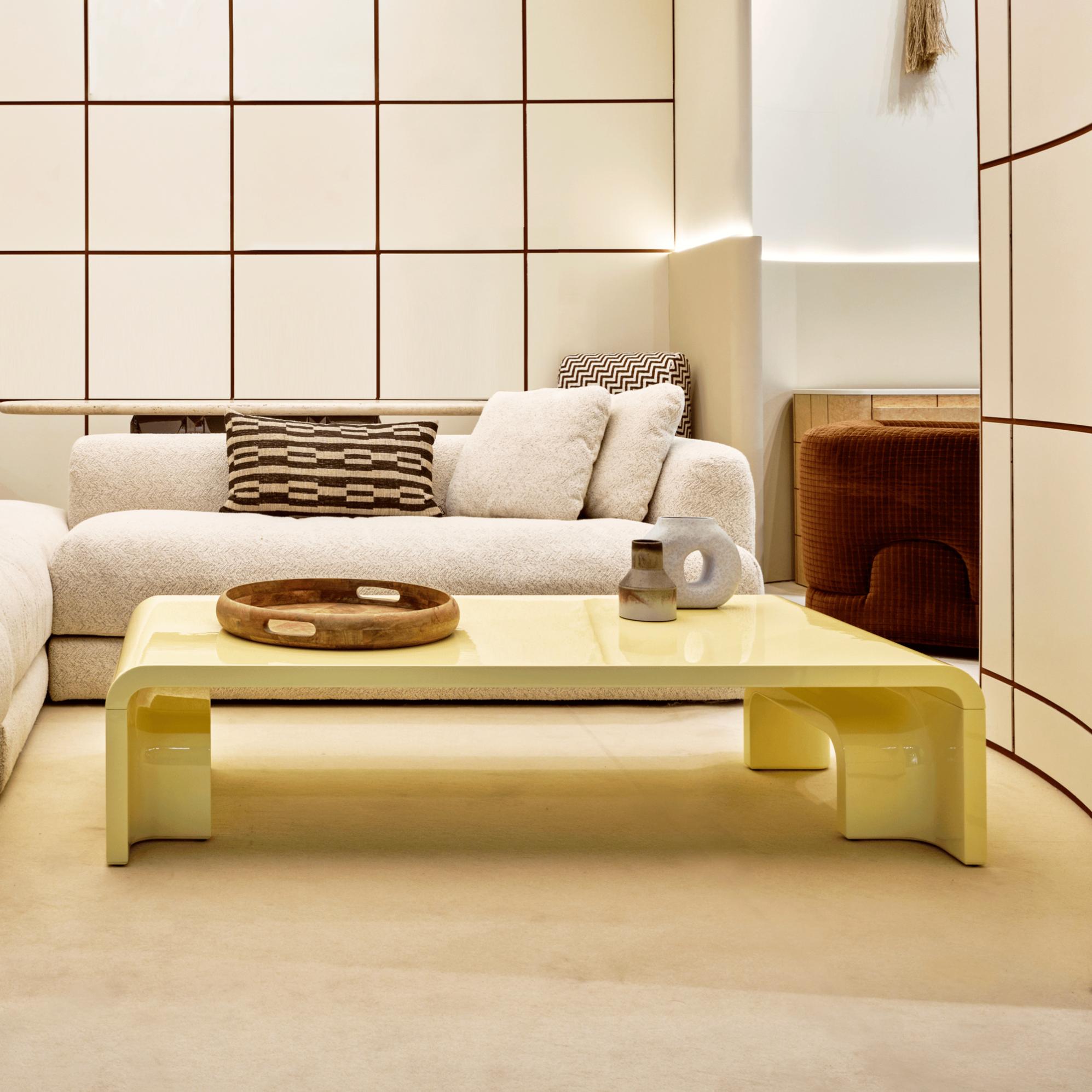 Pliè High-End Coffee Table