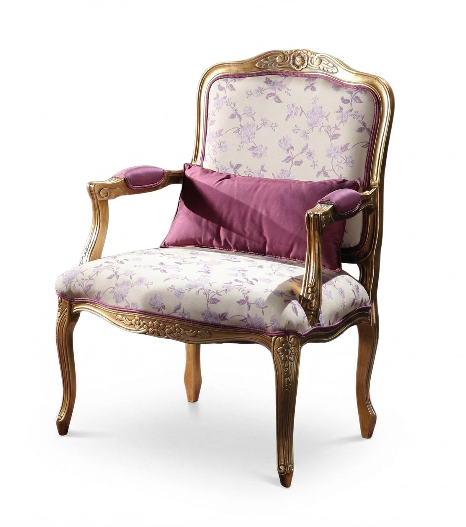 Virginia Classic Armchair
