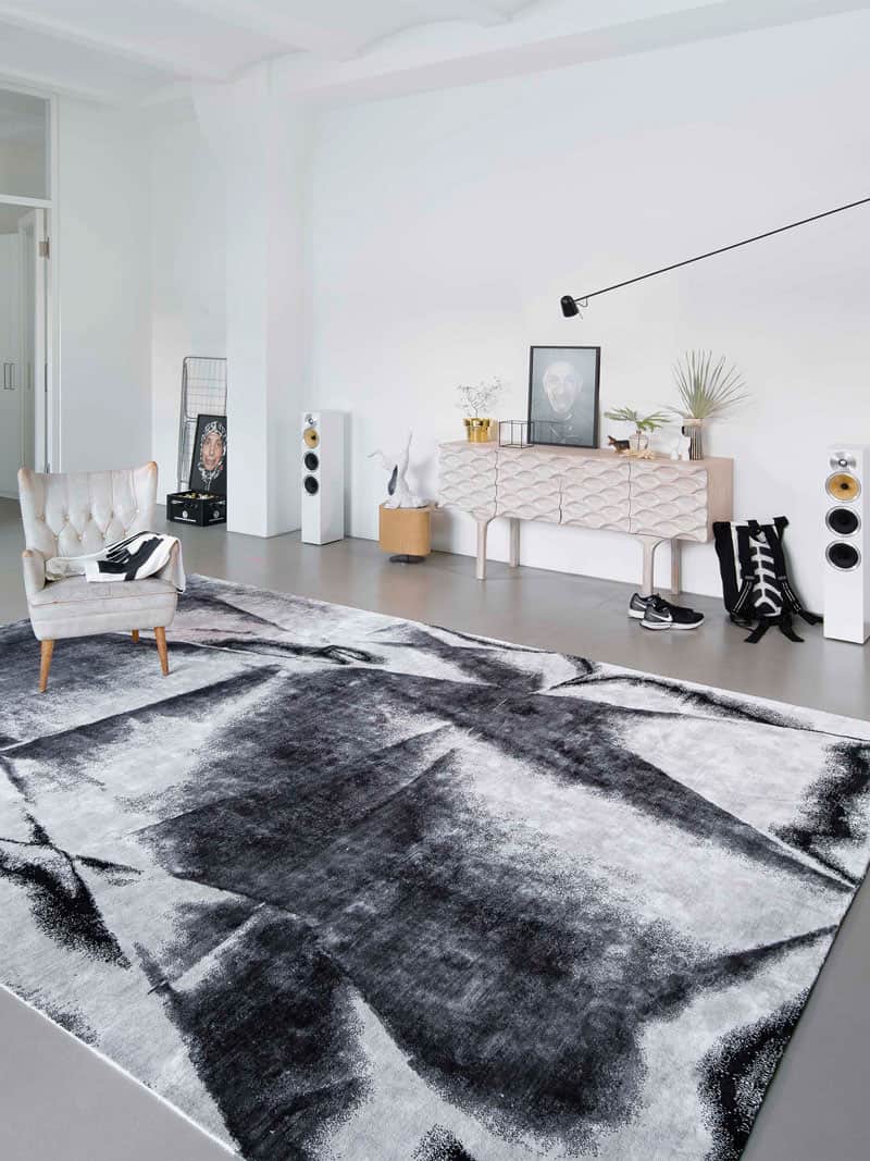 Black & White Luxury Hand-Knotted Rug