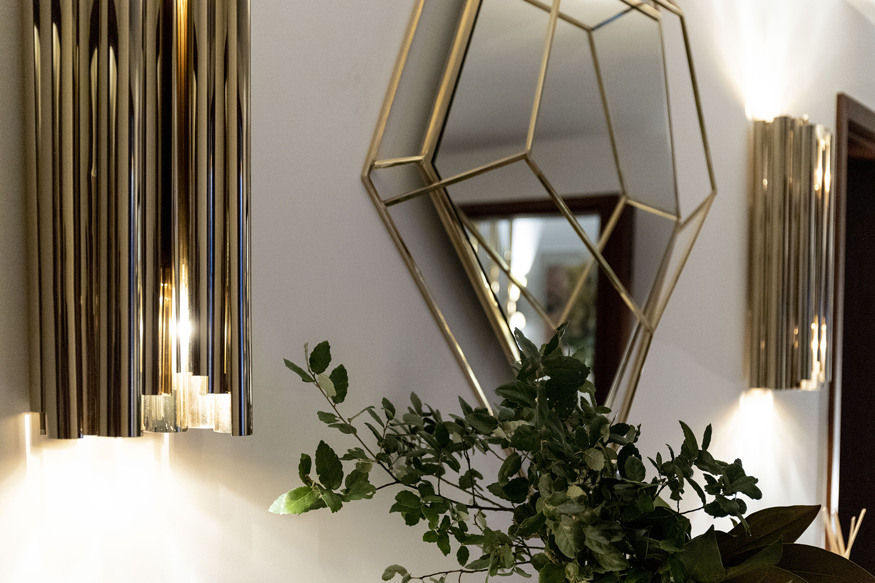 Couture Wall Lamp - 3
