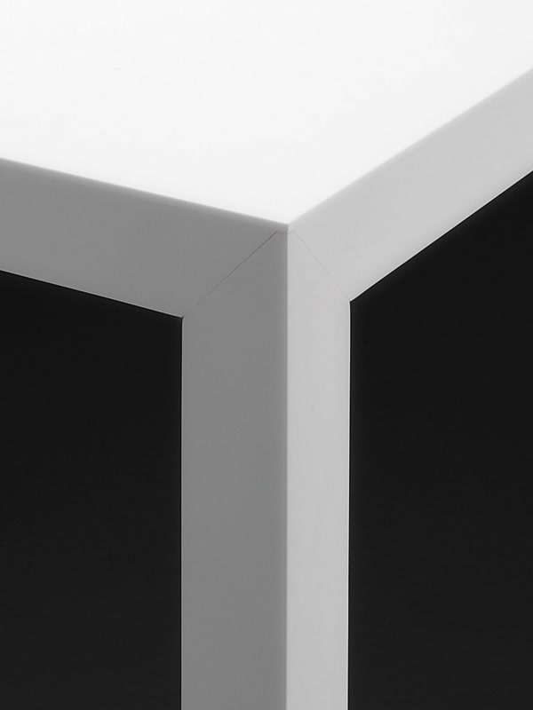 Tense Table ☞ Colour: Top In Fenix Matt Black X022