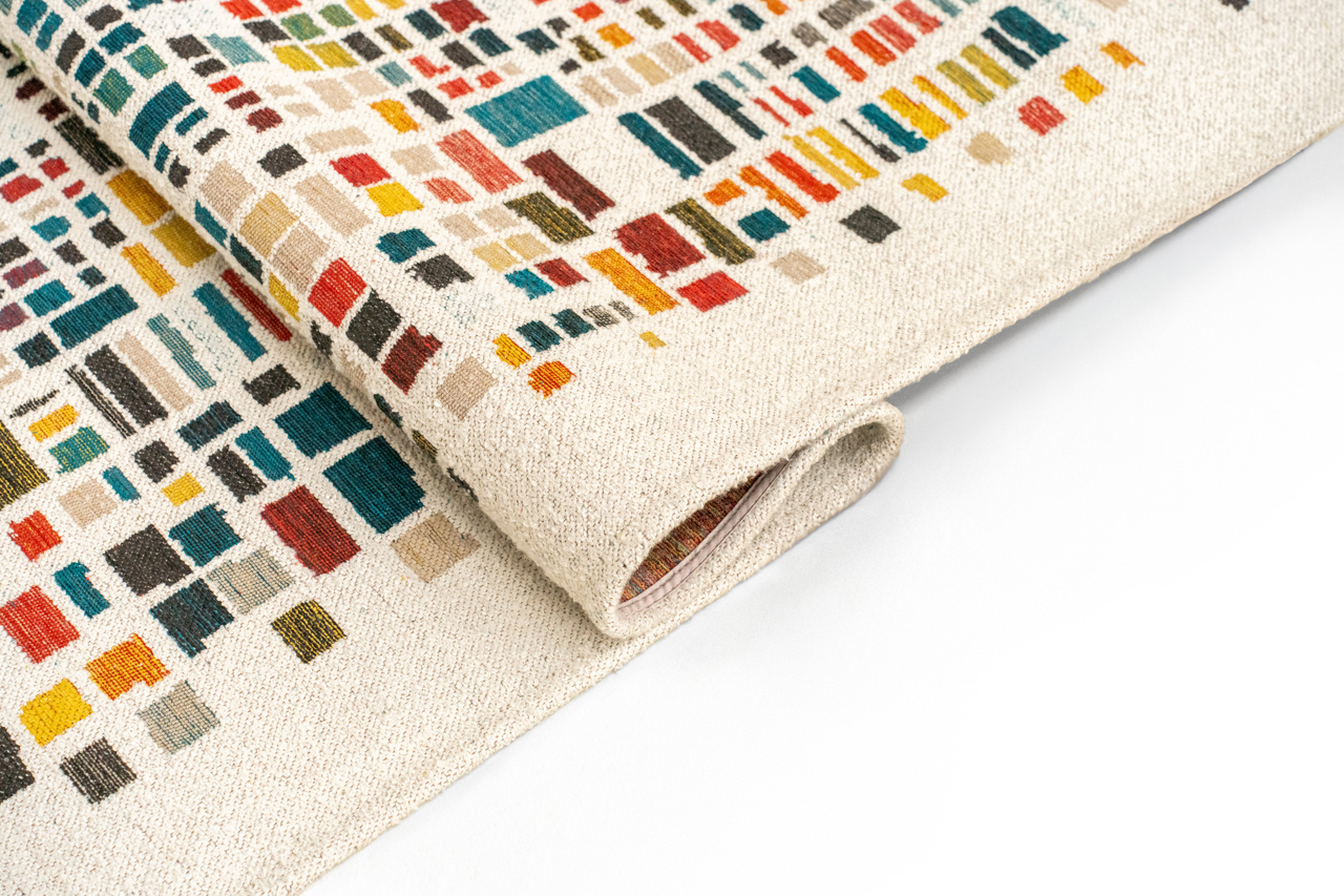 Cubik United Rug | Size: 140 × 200 cm