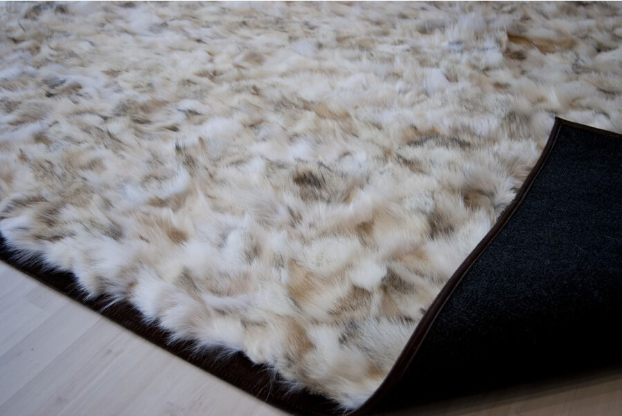 Wolf 840 Fur Rug