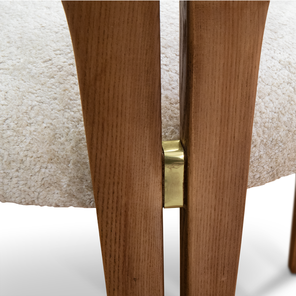 Lia Chair