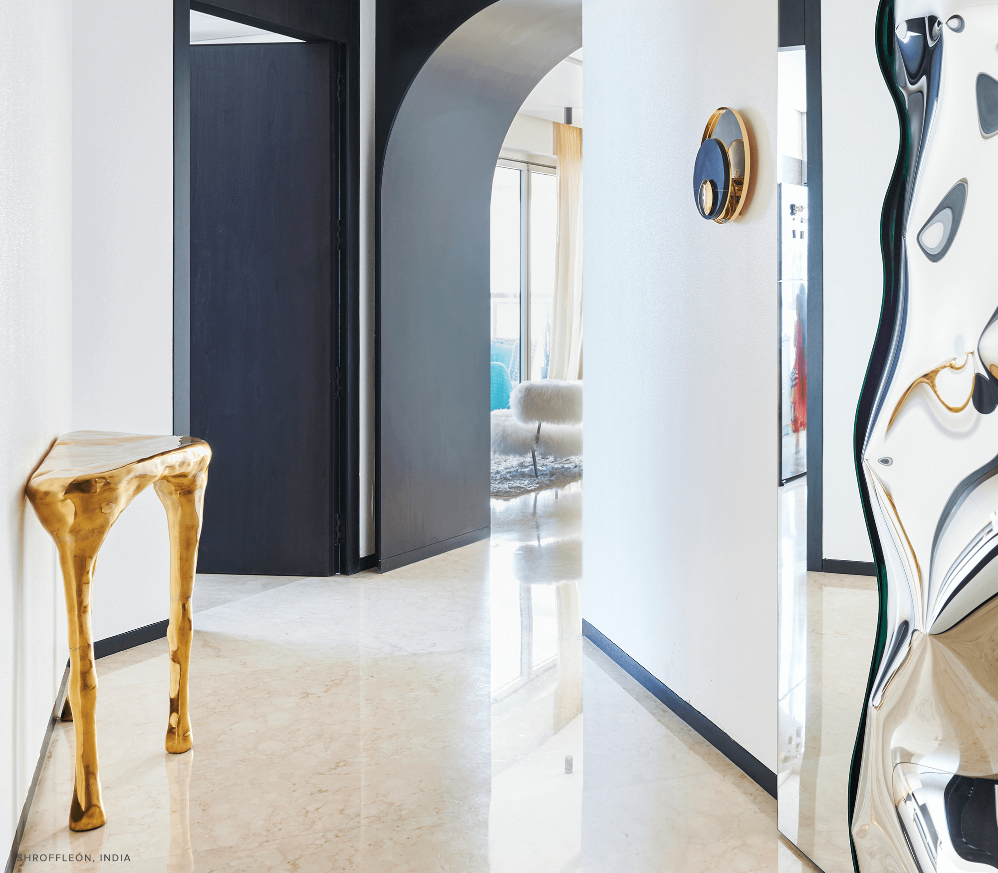 Evolution Contemporary Wall Light