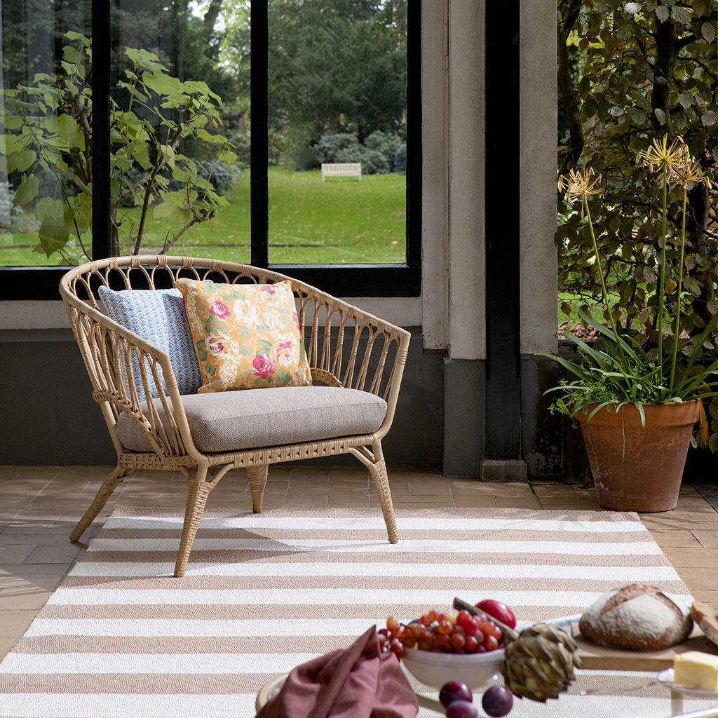LA Lille Pale Ochre Outdoor Rug