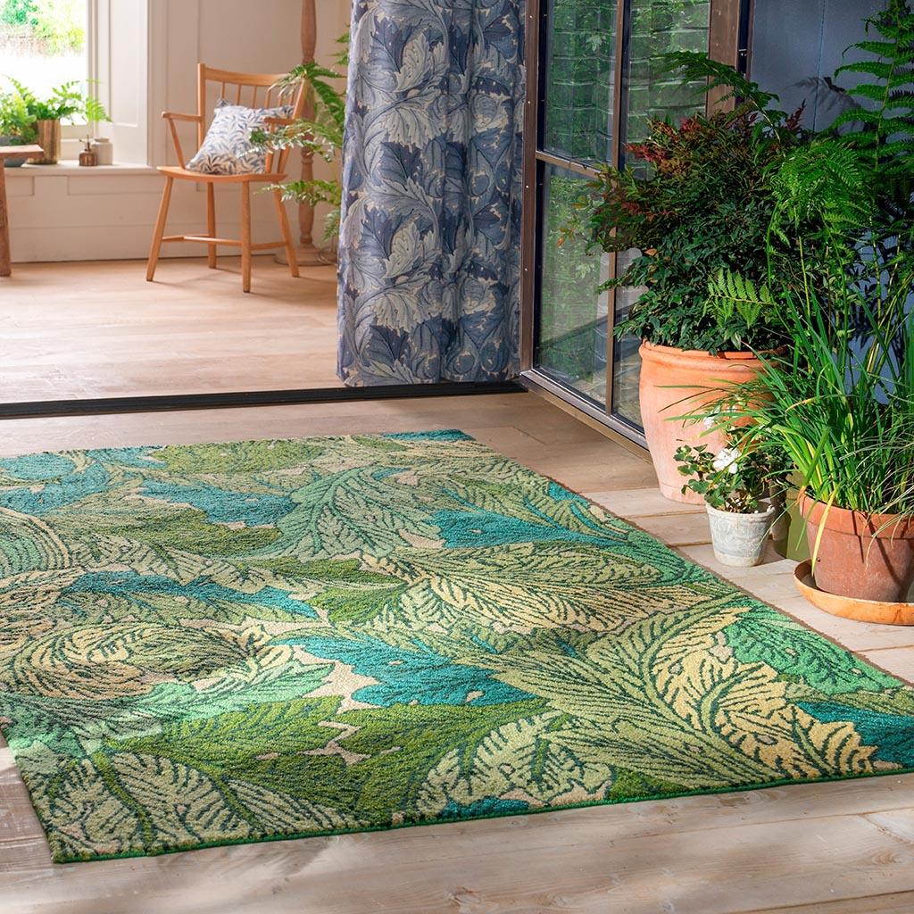 Acanthus Nettle/Sky Blu Outdoor Rug