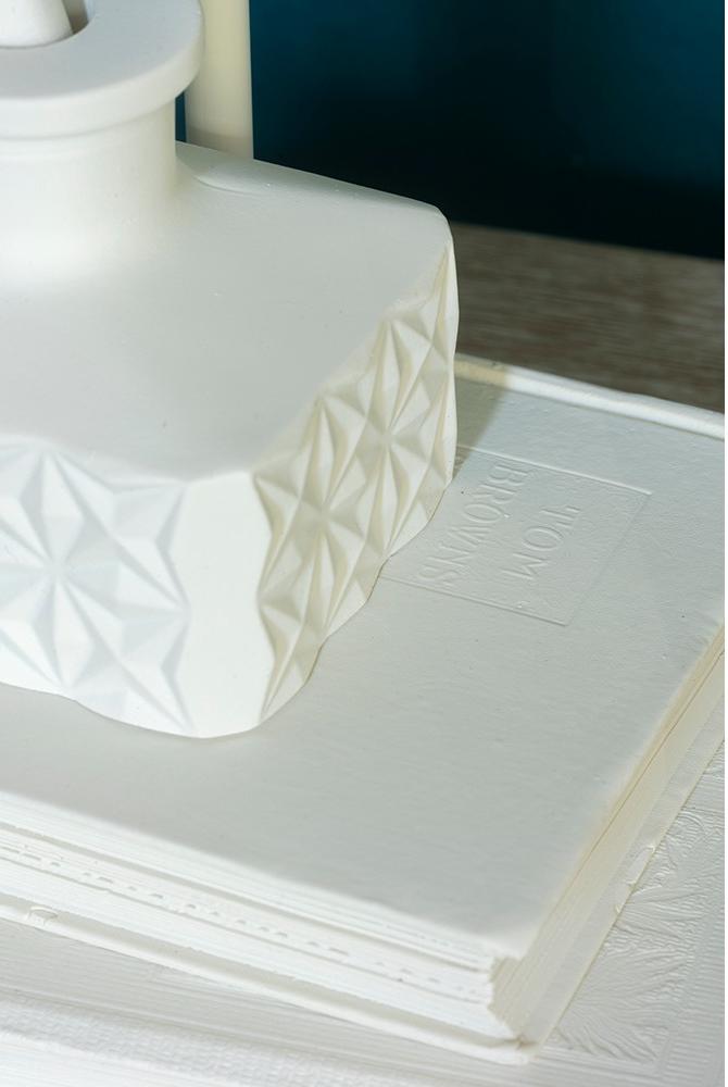 Tom Table Lamp Chalk Finish