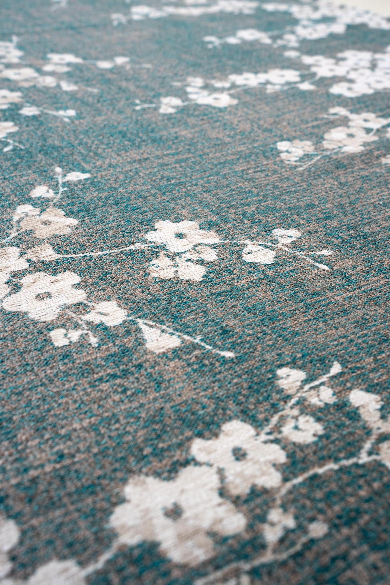 Lake Blue 9850 Round Rug