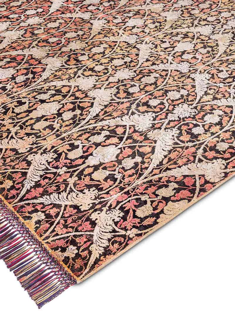 Victoria Hand-Woven Rug